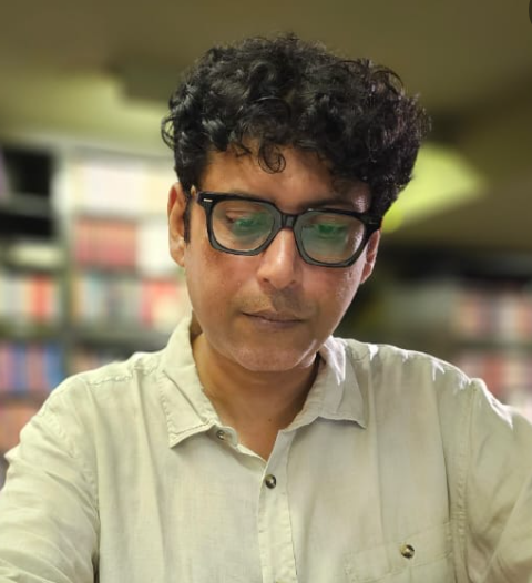 আলভী আহমেদ  / Alvi Ahmed (ALAAh)