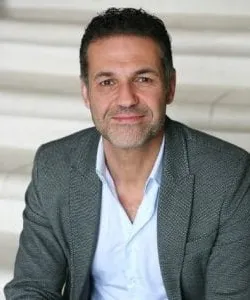Khaled Hosseini / খালেদ হোসাইনি (KHHS)
