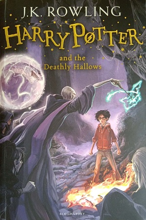 Harry Potter and the Deathly Hallows : Book 7