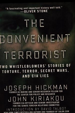 [9781510711624] The Convenient Terrorist